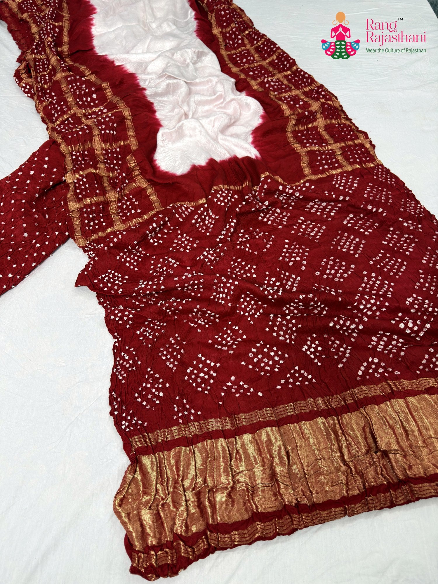 border detailing of rani gajji silk bandhani saree