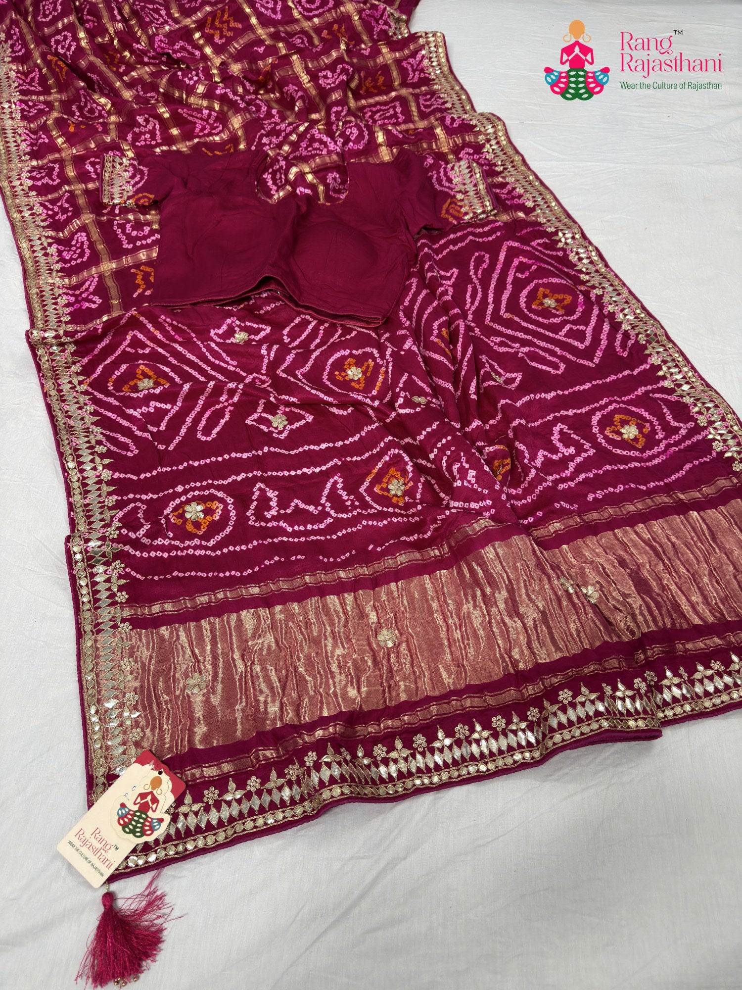 pallu detailing of rani gajji silk gota patti saree