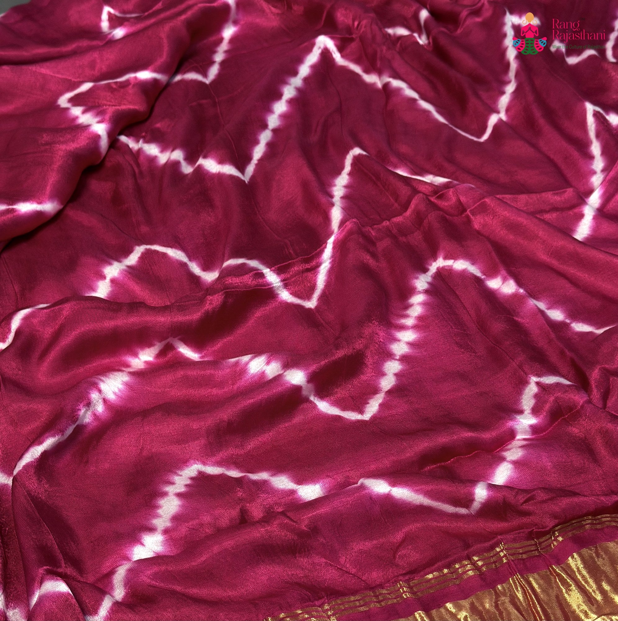 complete look of rani modal ajrakh print saree