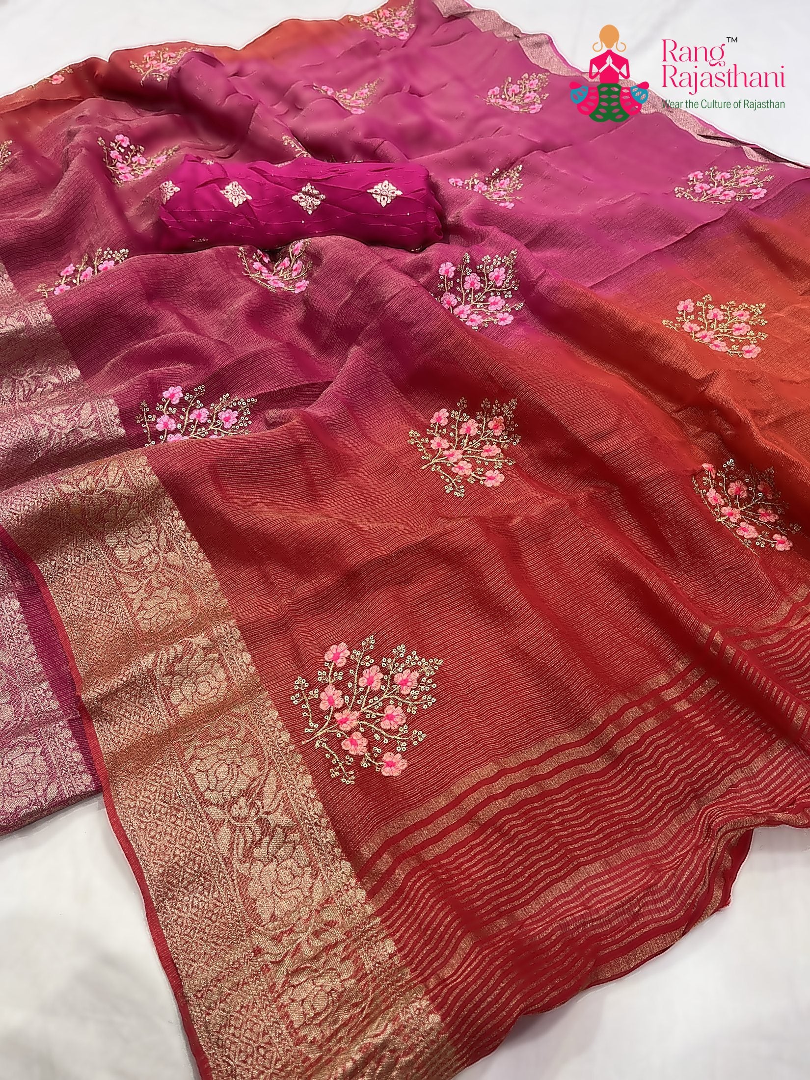 pallu detailing of rani pure kora silk resham embroidery saree 