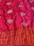 design pattern of rani pure russsian silk sequin saree