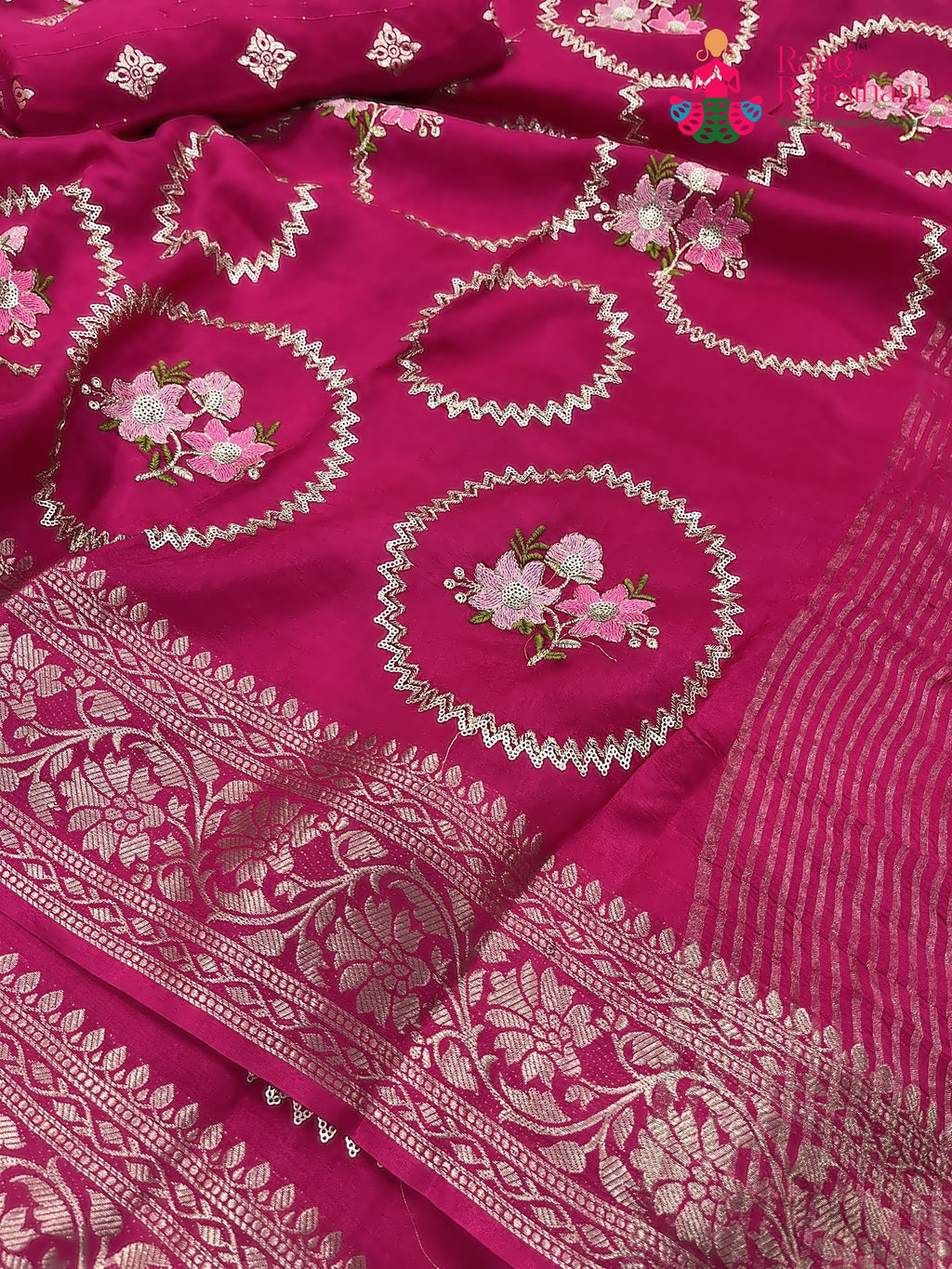 close up detailing of rani pure Russian silk sequin saree 