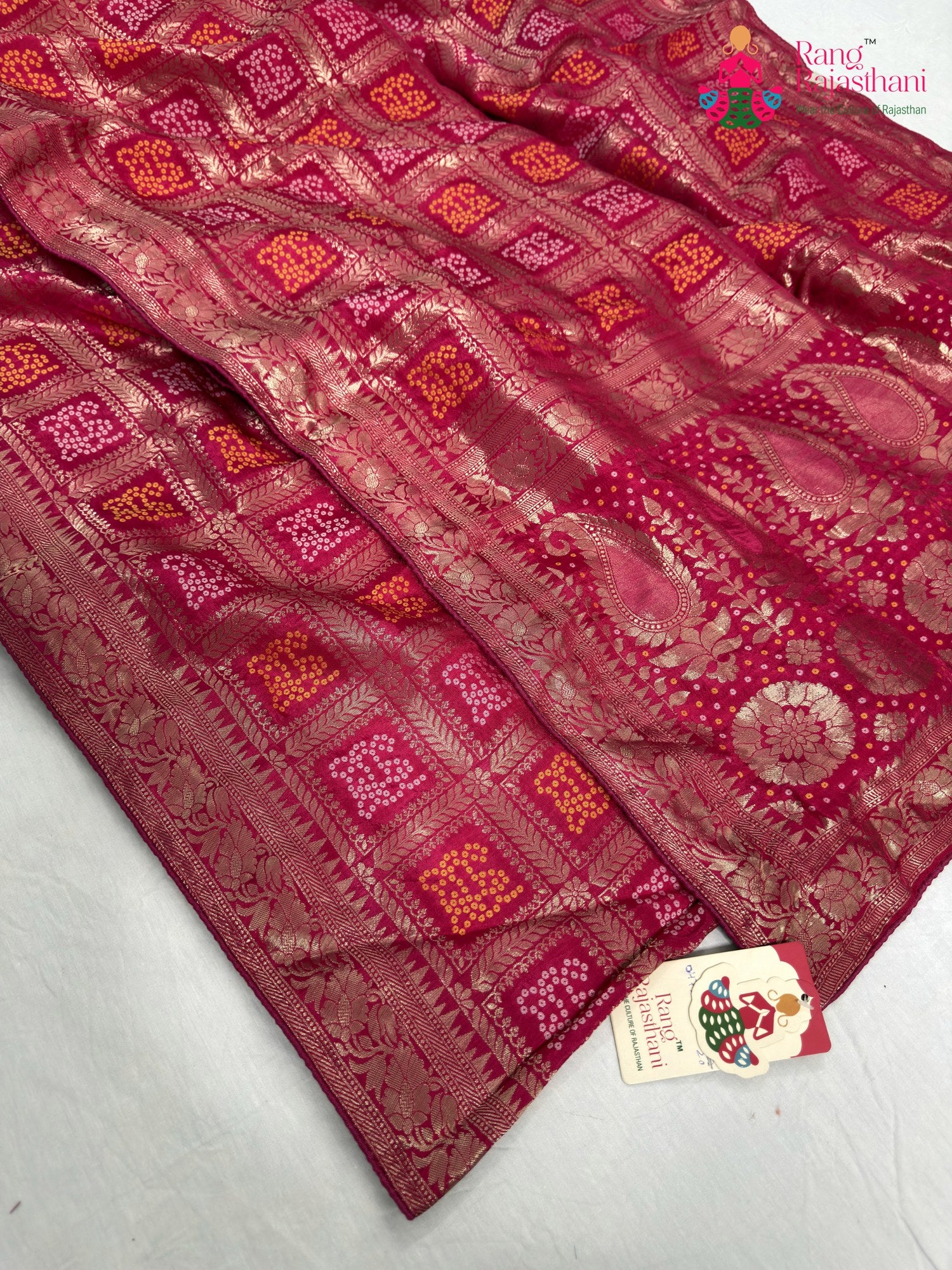 complete look of rani pure dola silk banarasi zari weave saree