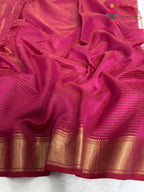 fabric detailing of rani pure maheshwari silk khaddi saree