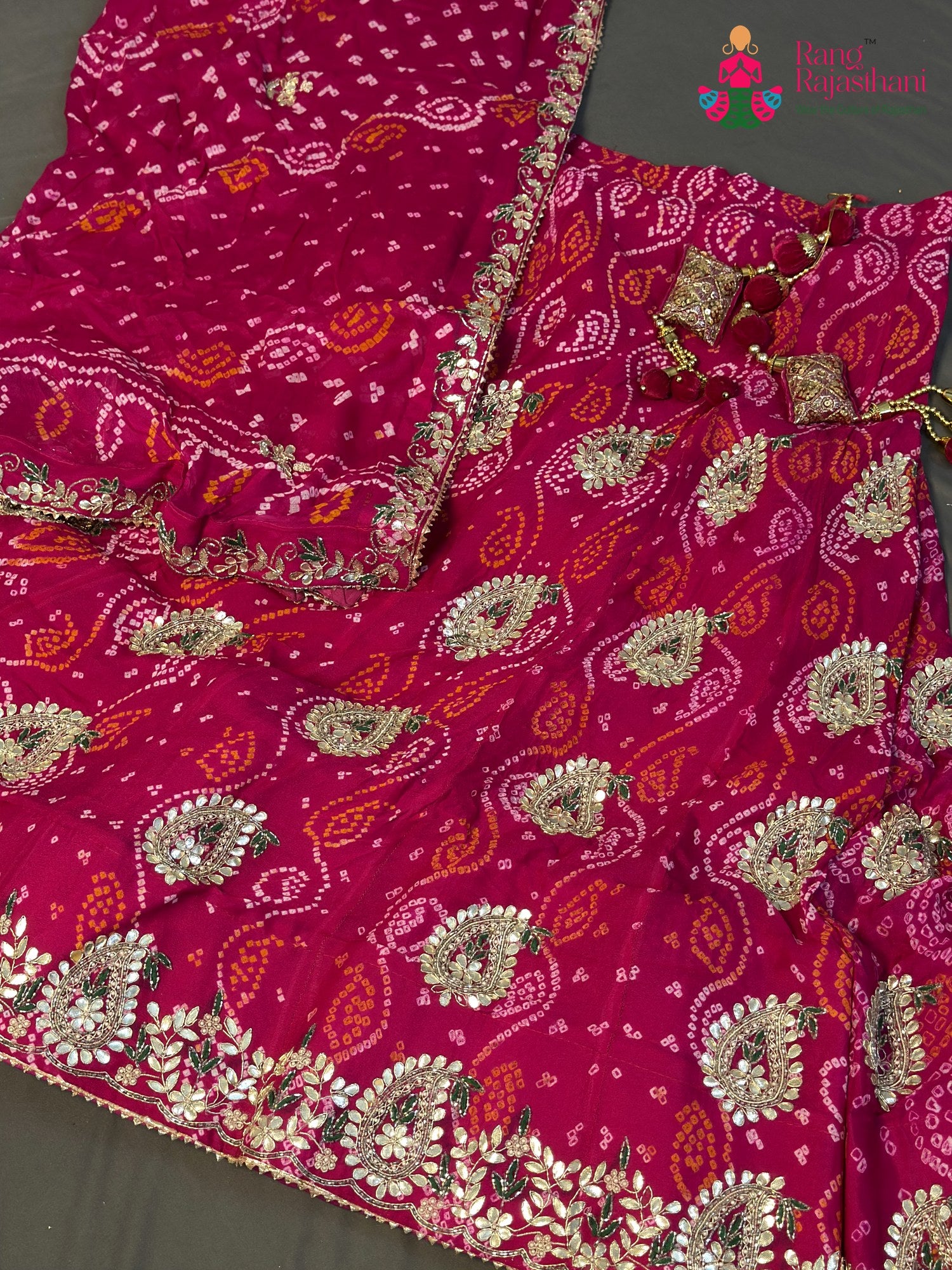 rani pure ojariya bandhani lehenga chunni ethnic wear by Rang Rajasthani