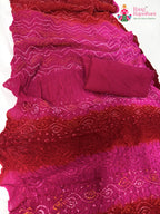 pallu detailing of rani pure ojariya bandhani saree