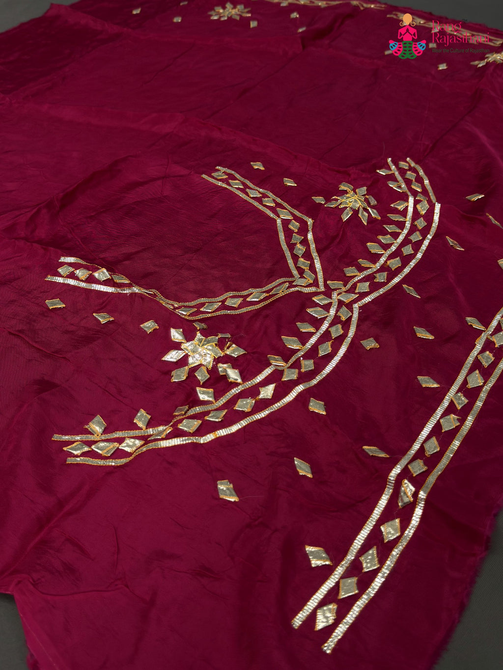 pallu detailing of rani pure upada silk gota patti blouse 3814