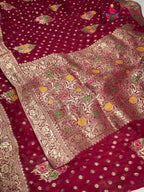 pallu detailing of rani soft georgette meenakari zari saree