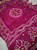 close up detailing of red gajji silk bandhani dupatta 2484
