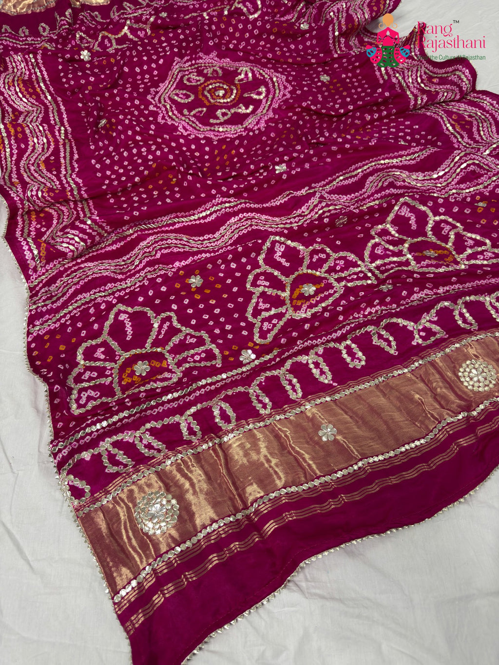 border detailing of red gajji silk bandhani dupatta 2484