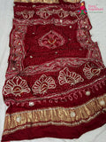 pallu detailing of red gajji silk bandhani dupatta 2566