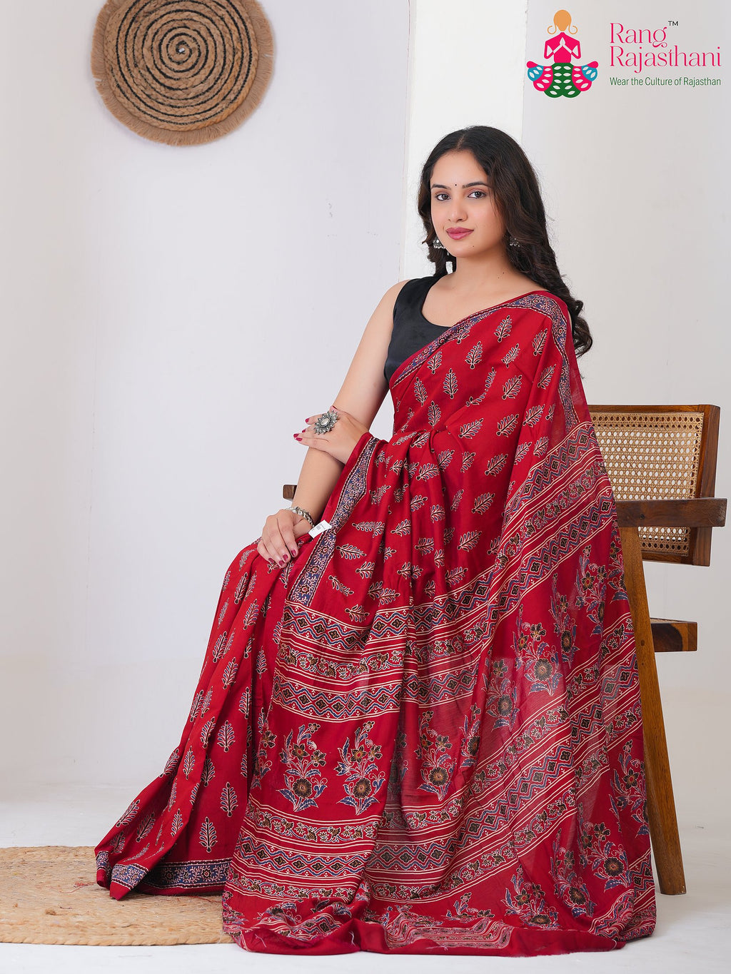 Red Cotton saree with Printed side drape view
