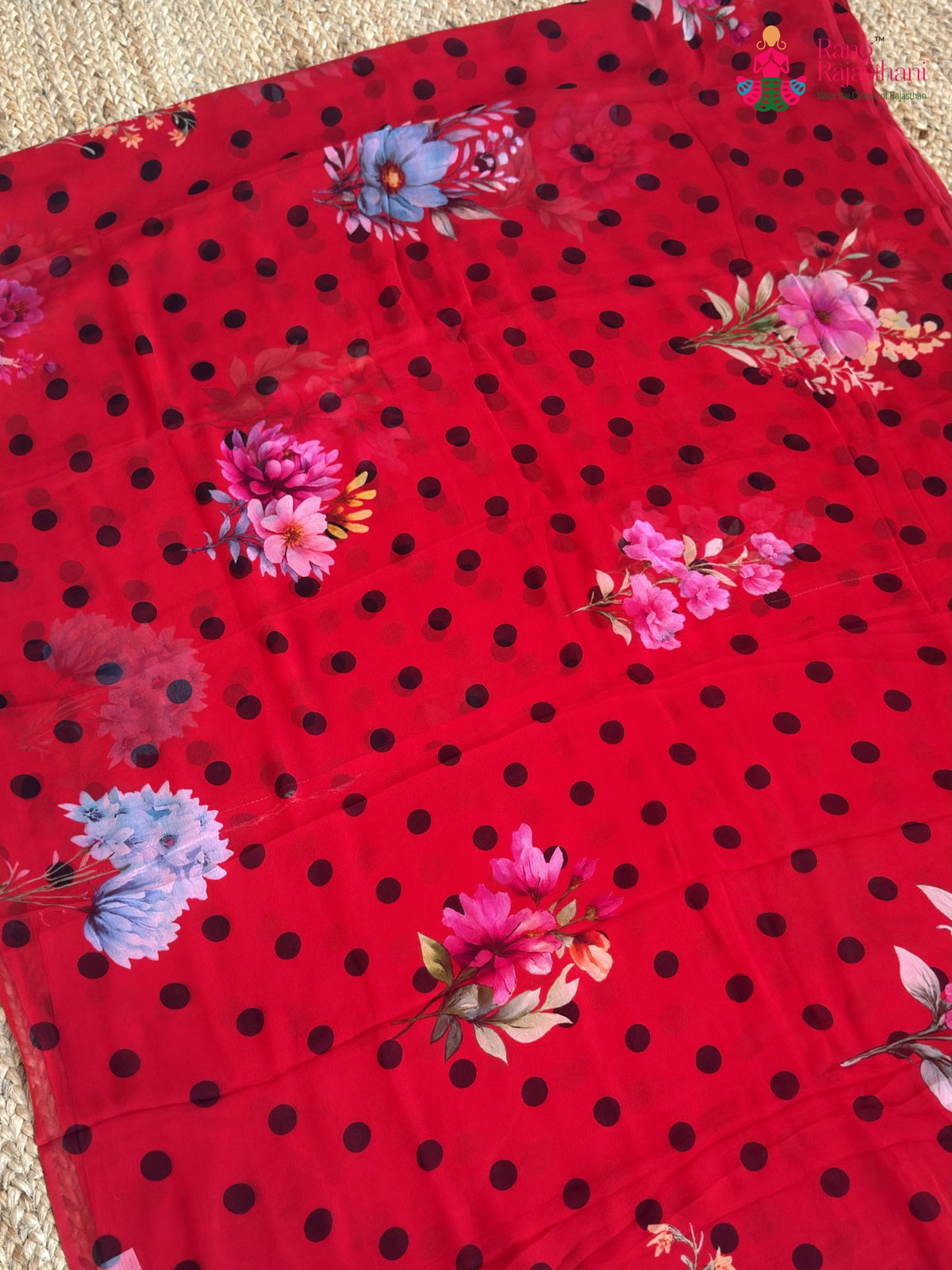 border detail of red pure chiffon printed saree