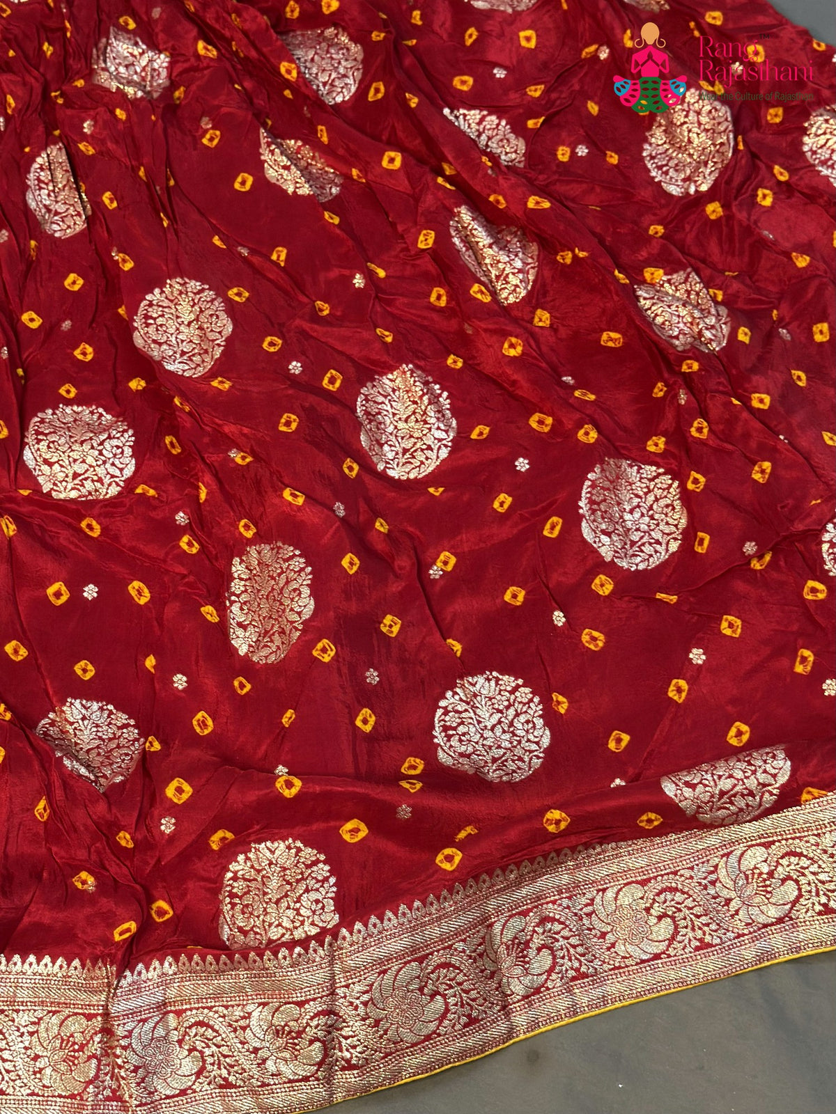 lehenga flare detailing of red pure dola silk bandhani lehenga chunni