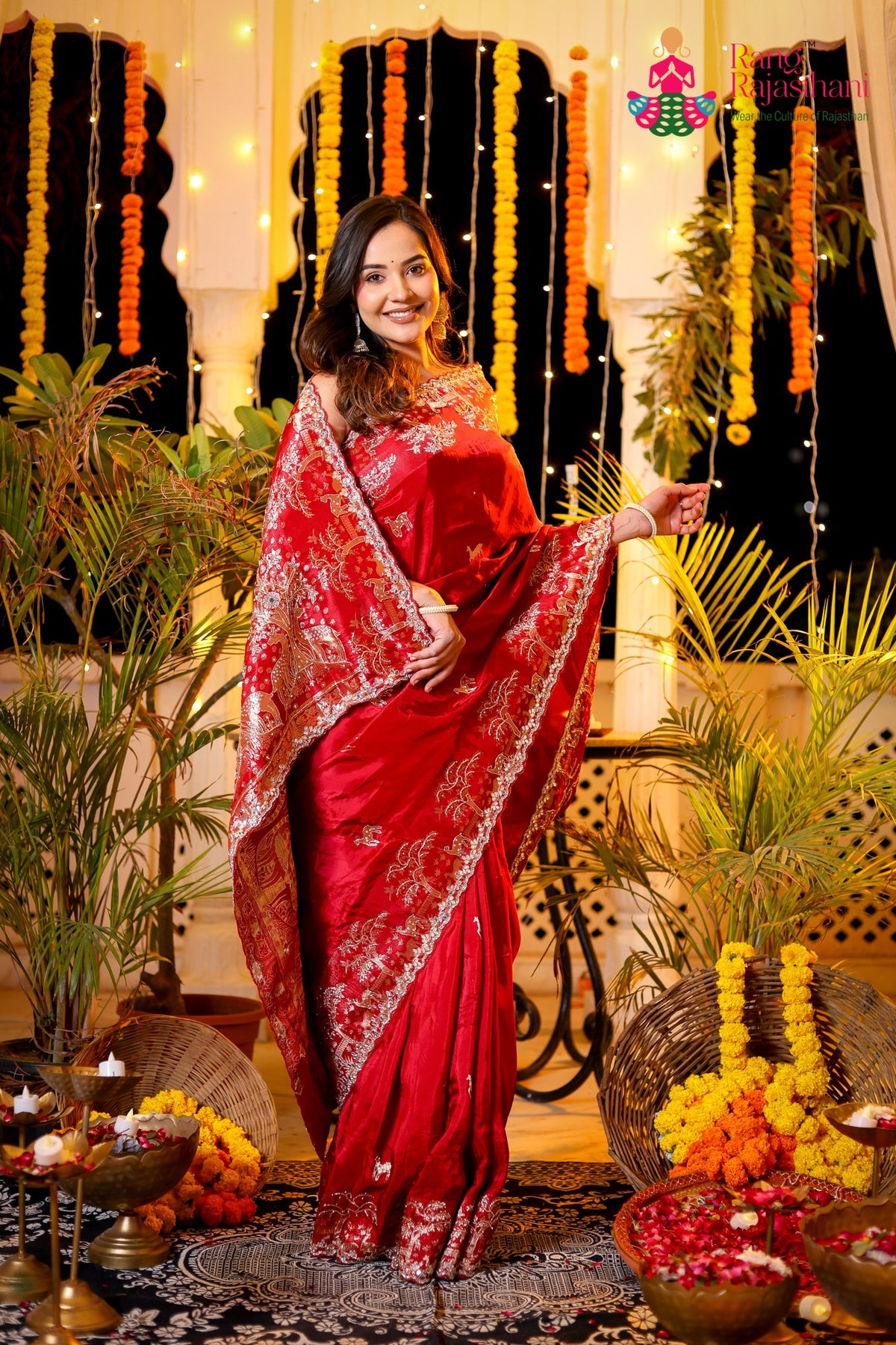 Red Pure Ho Silk Banarasi Zari Weave Saree for Bridal | Shop Now