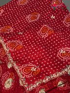 chunni detail of red pure ojariya bandhani lehenga chunni