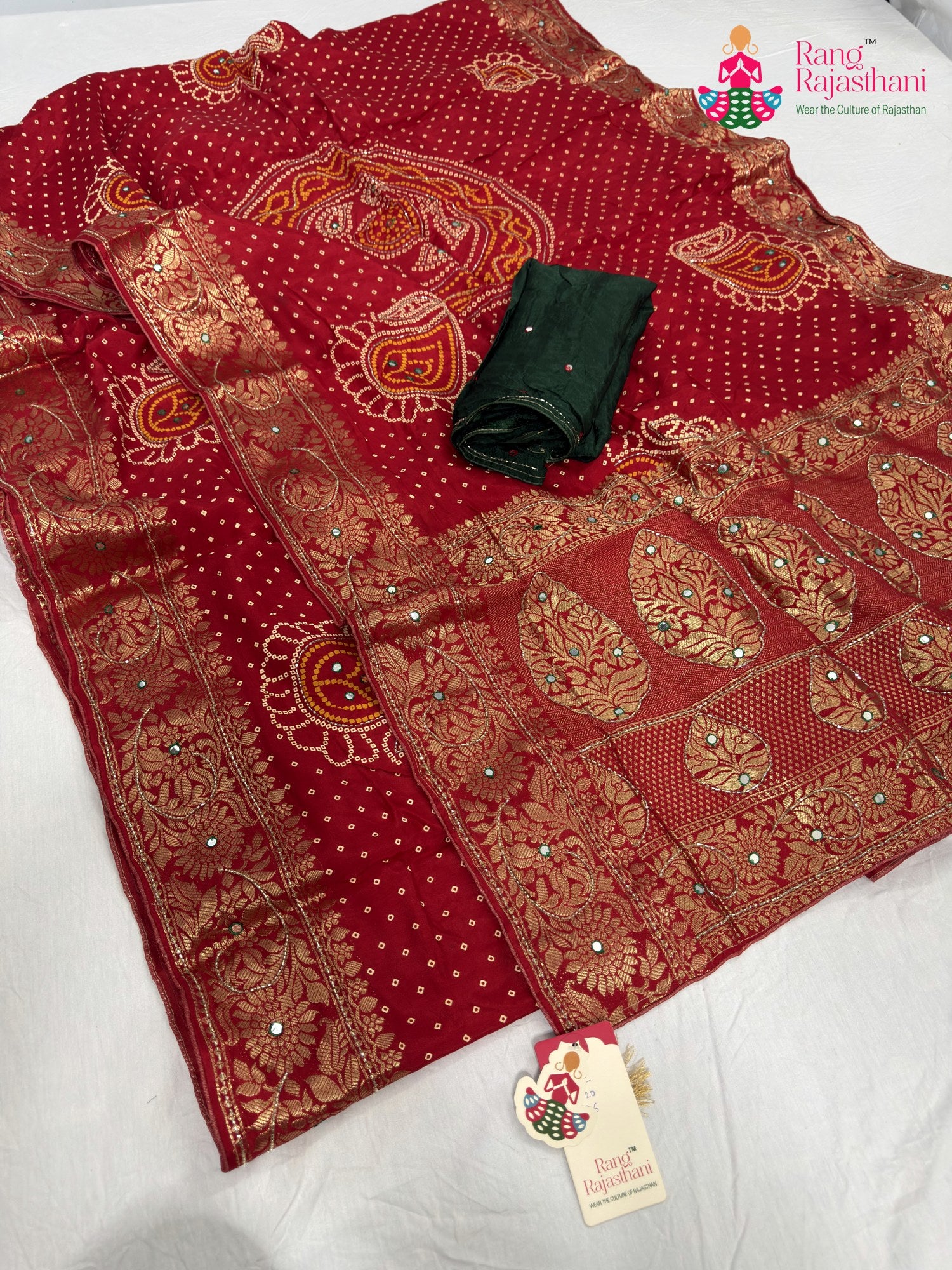 border detailing of red pure russian silk bandhani saree