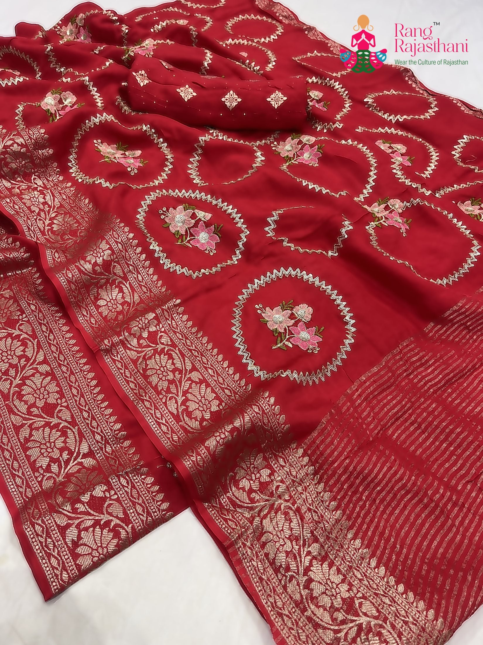 pallu detailing of red pure Russian silk sequin saree 