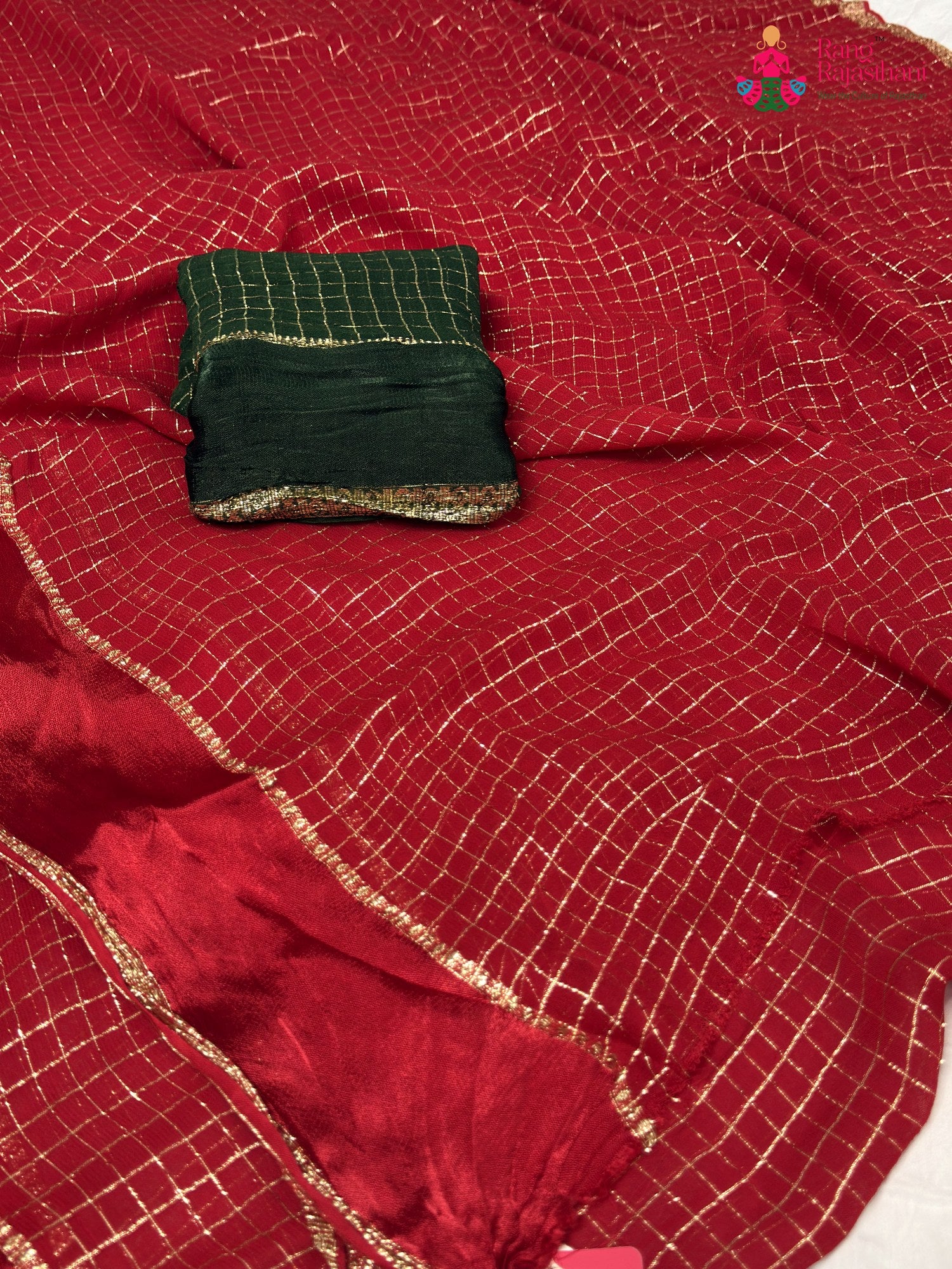 border detail of red soft georgette banarasi zari weave saree