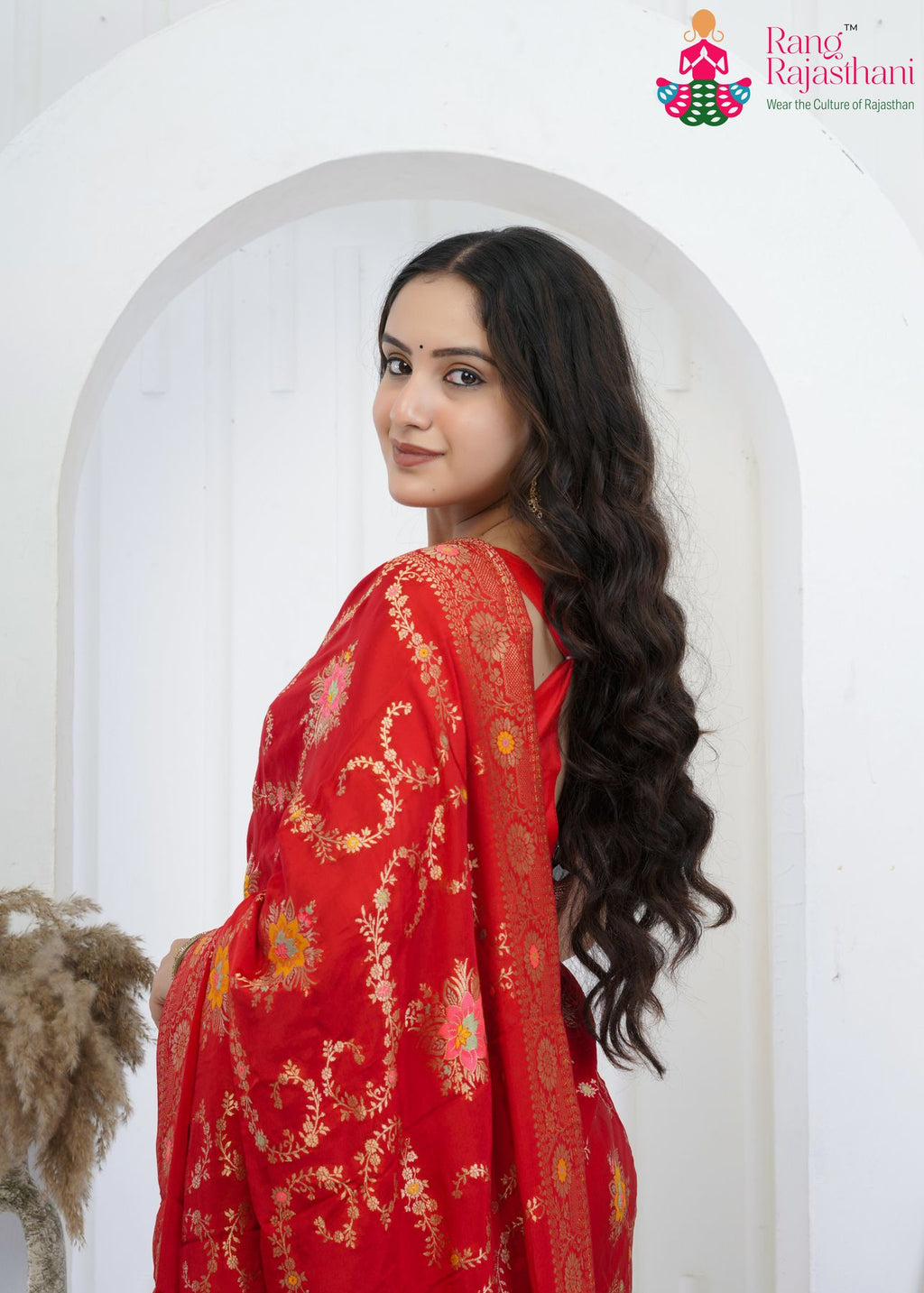 Red Pure Crape Chinon saree with Banarasi Khaddi Work Mina Jaal close up detailing