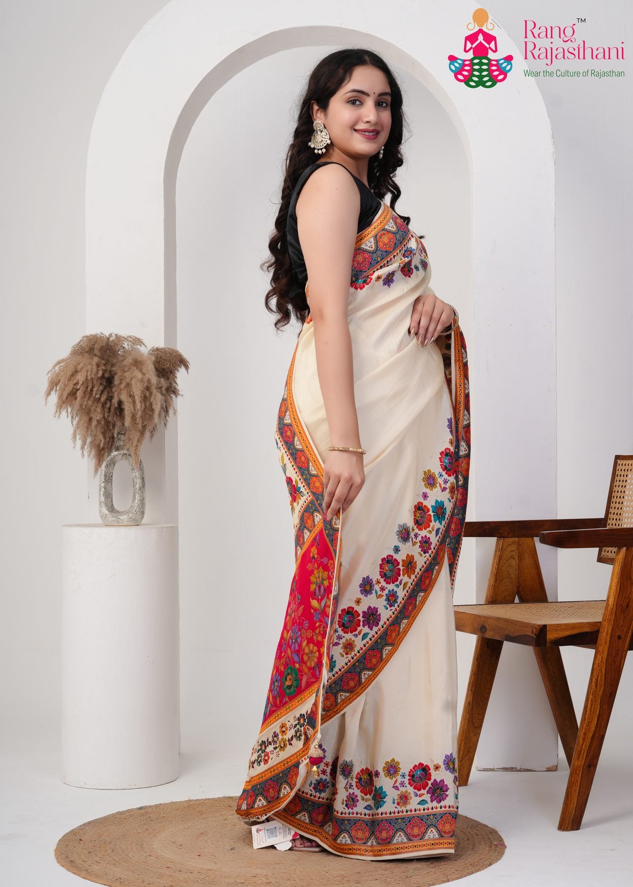 Creem Pure Silk saree with Hand Embroidery pallu detailing
