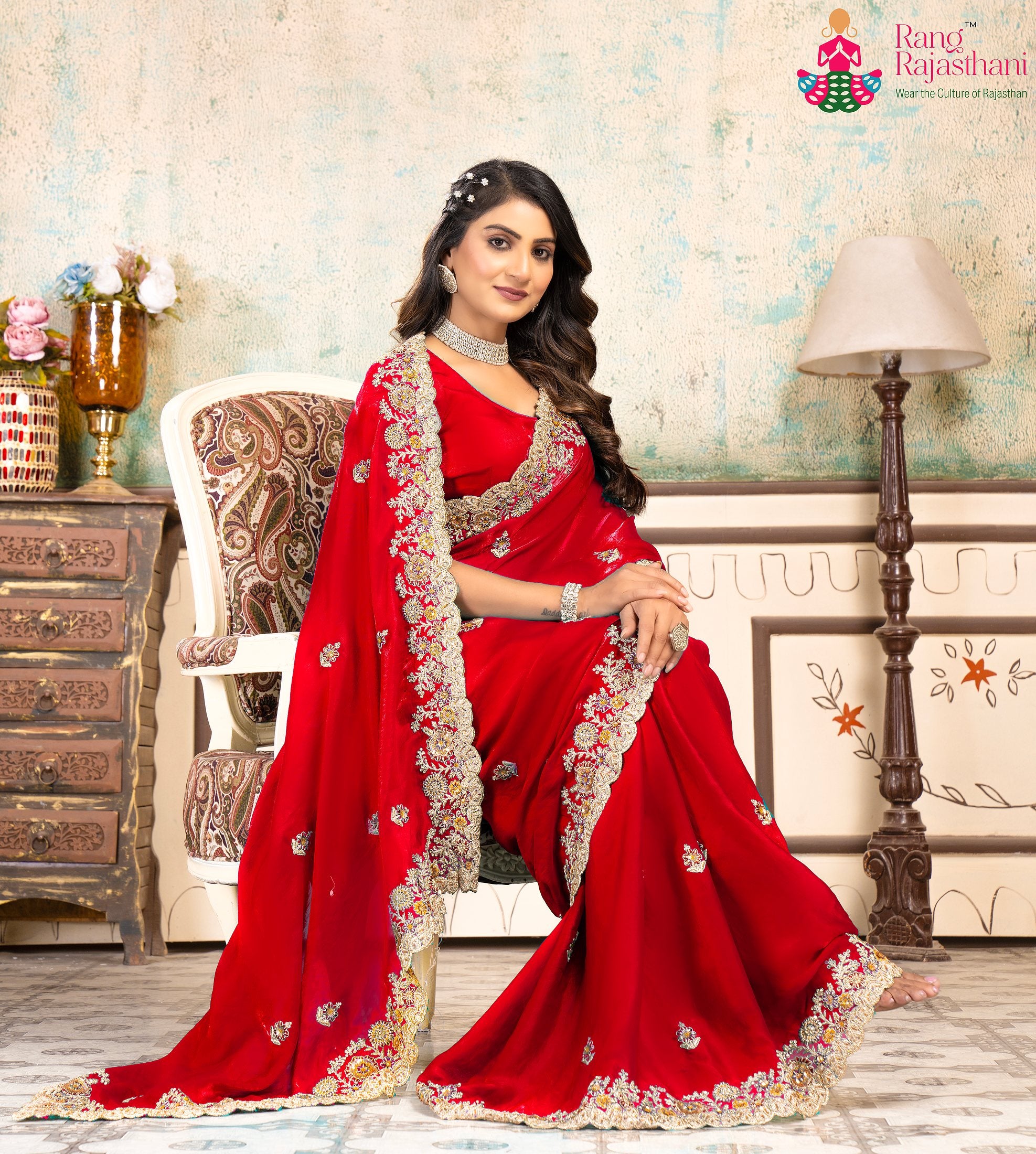 close up detailing of soft rani chiffon saree 