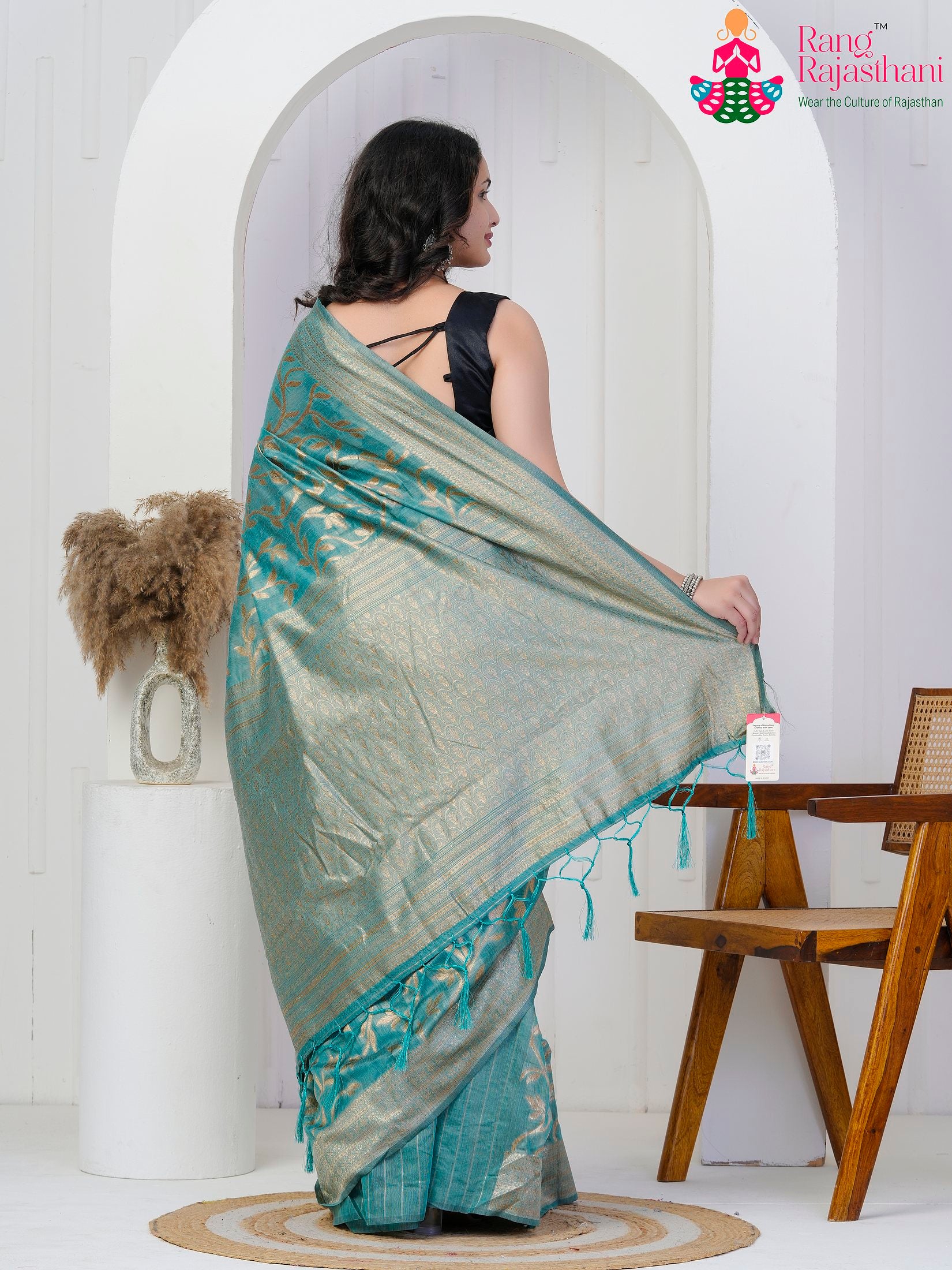 Rama Cotton saree with Printed back view