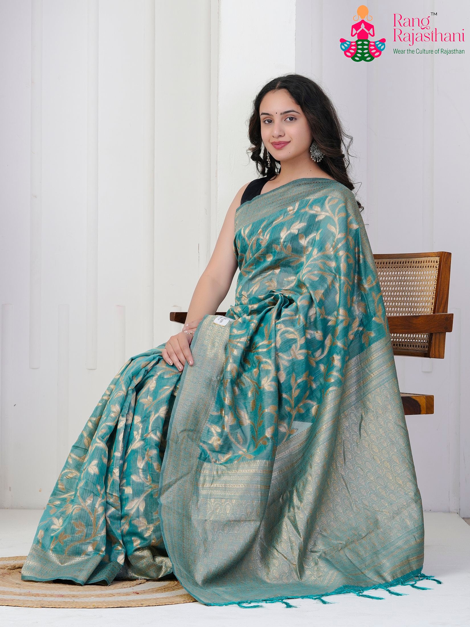 Rama Cotton saree with Printed pallu detailing