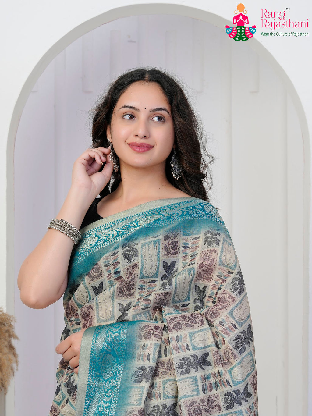 Rama Imported saree with Printed close up detailing