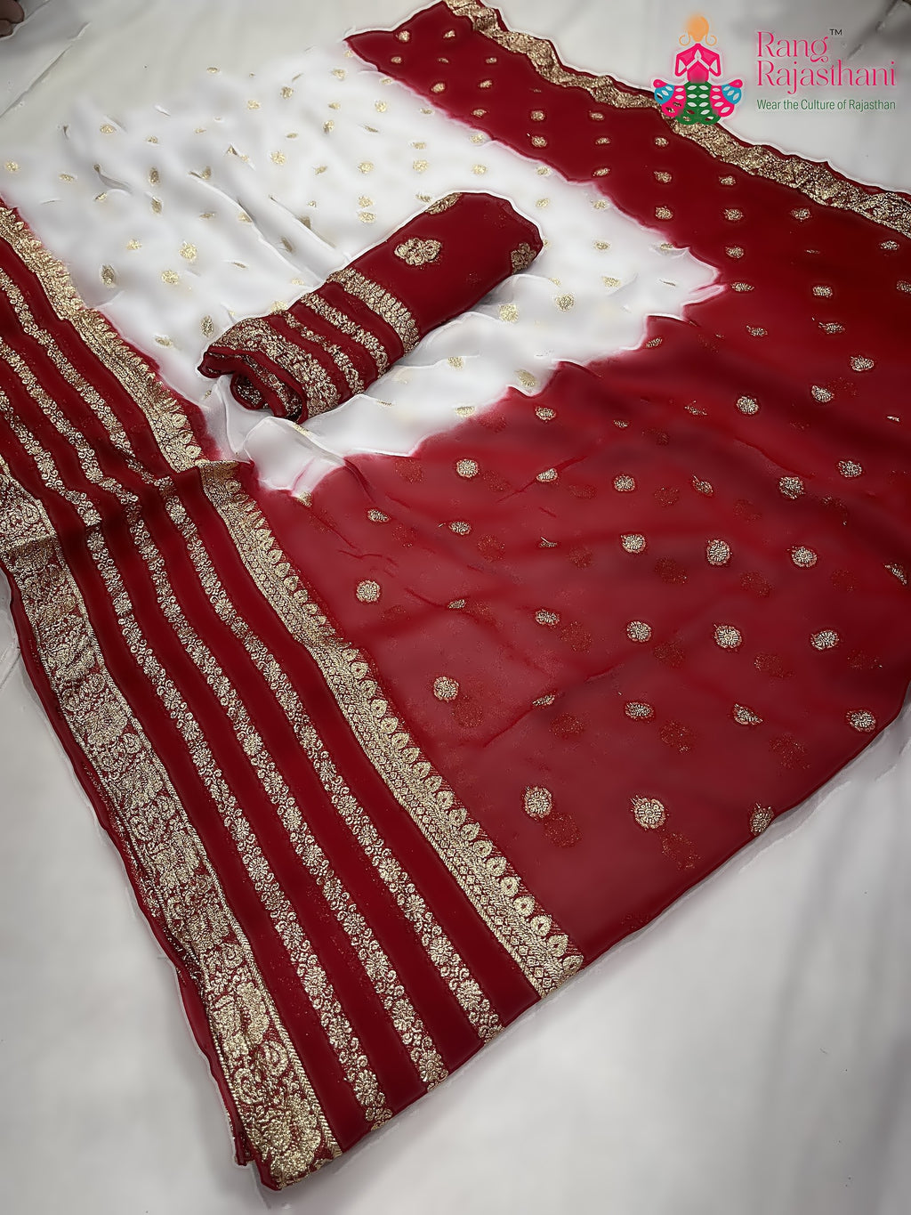 White Khaddi Banarasi Zari Weave Saree : Classic Grace