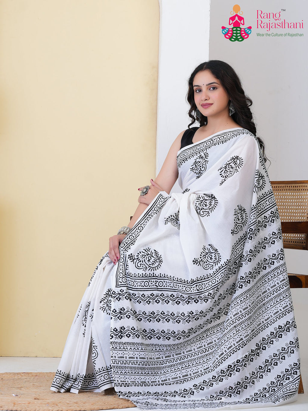 White Cotton saree with Printed pallu detailing