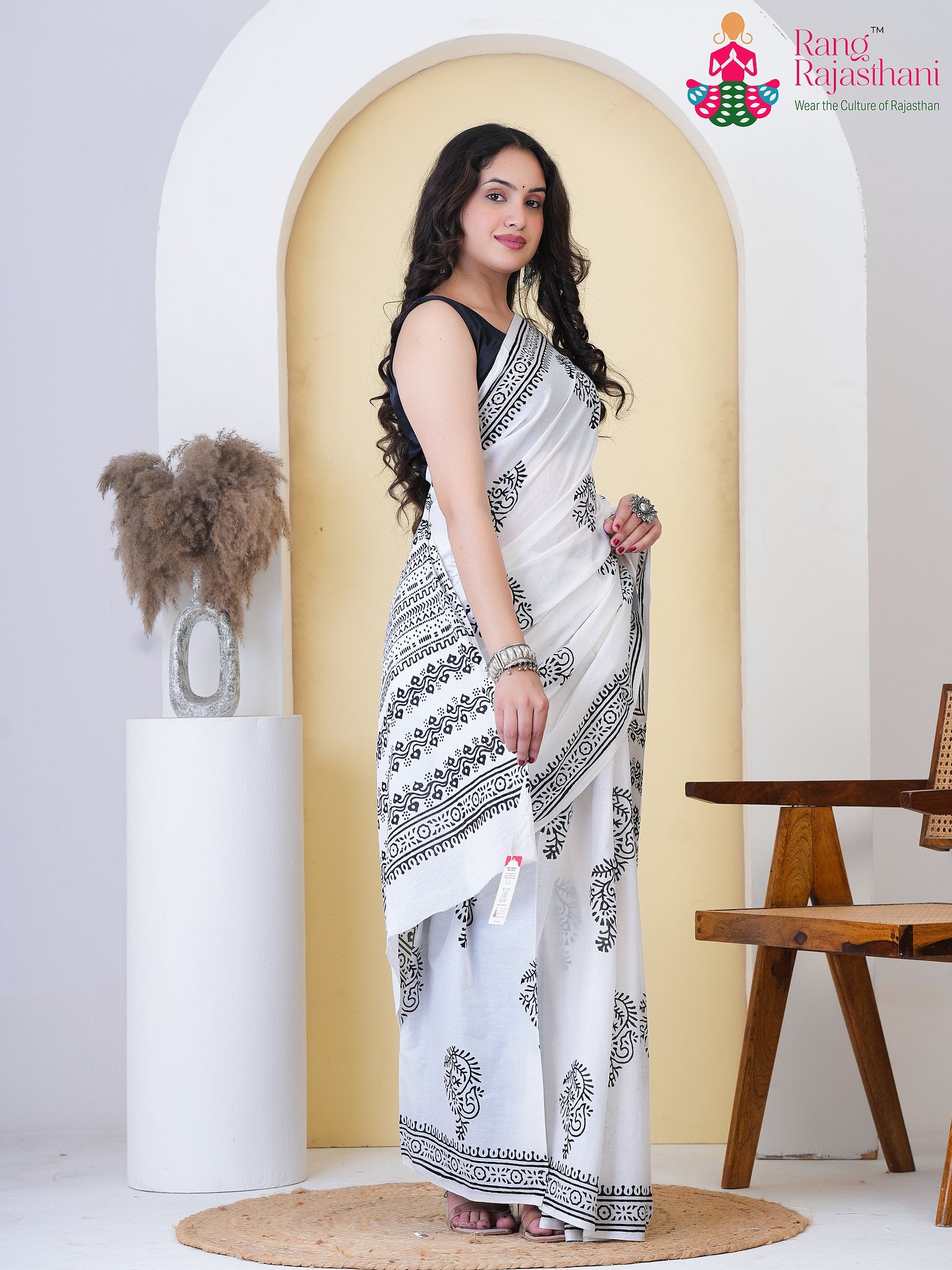White Cotton saree with Printed side drape view