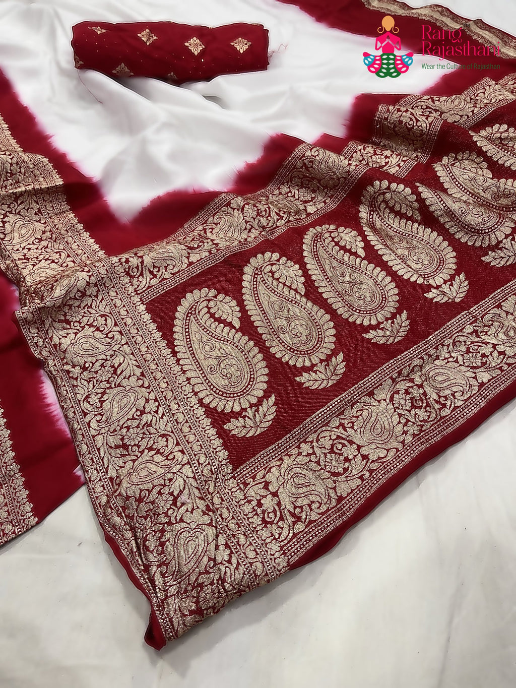 pallu detailing of white russian silk banarasi zari weave faag saree 