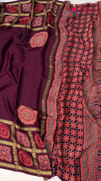 design pattern of wine modal banarasi zari weave gharchola saree