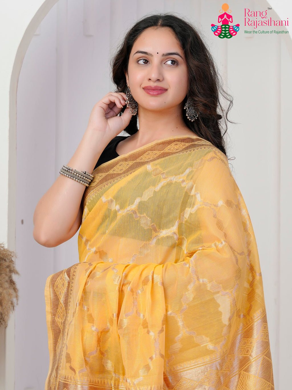 Yellow Cotton saree with Weaving close up detailing