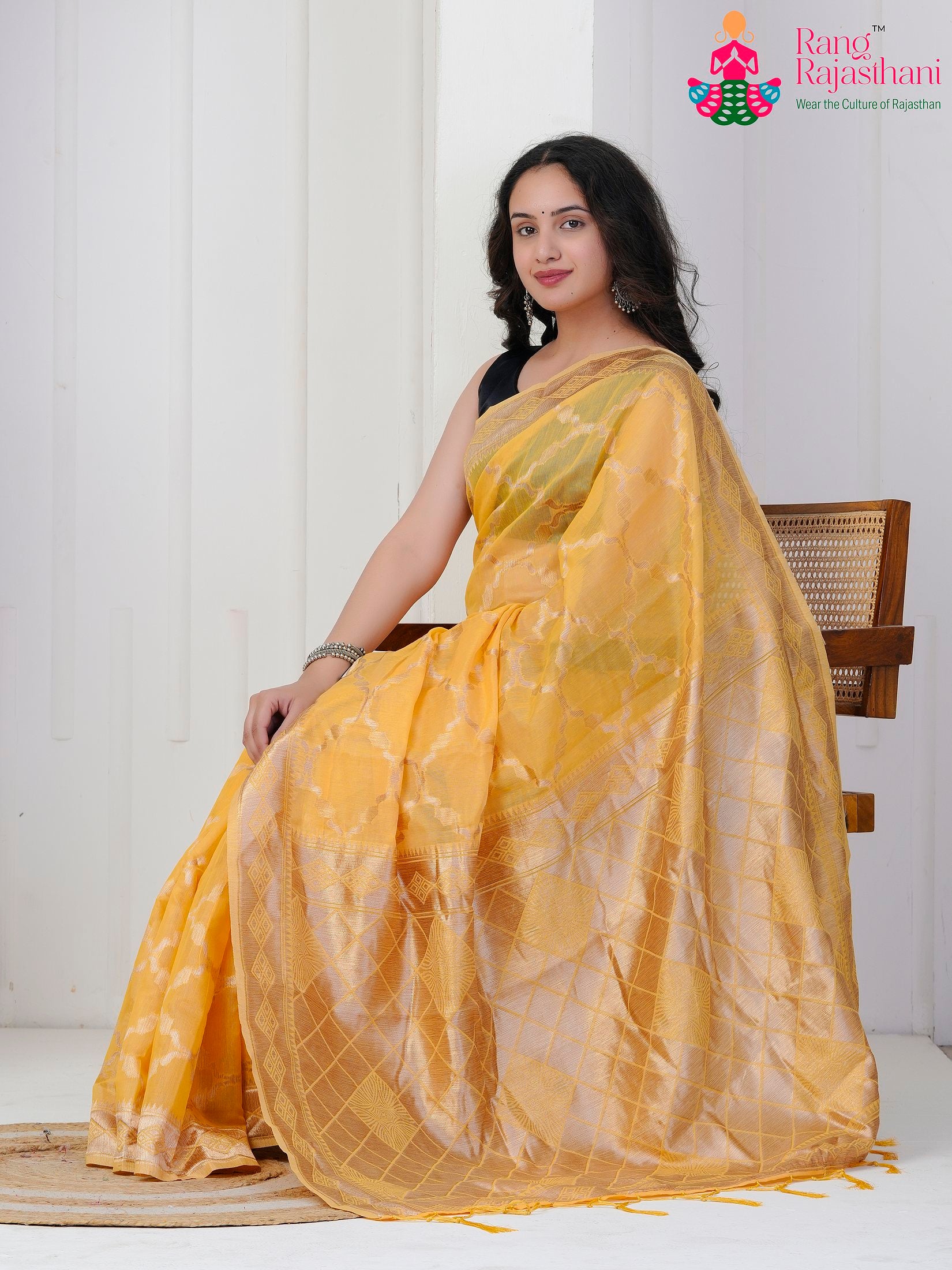 Yellow Cotton saree with Weaving pallu detailing