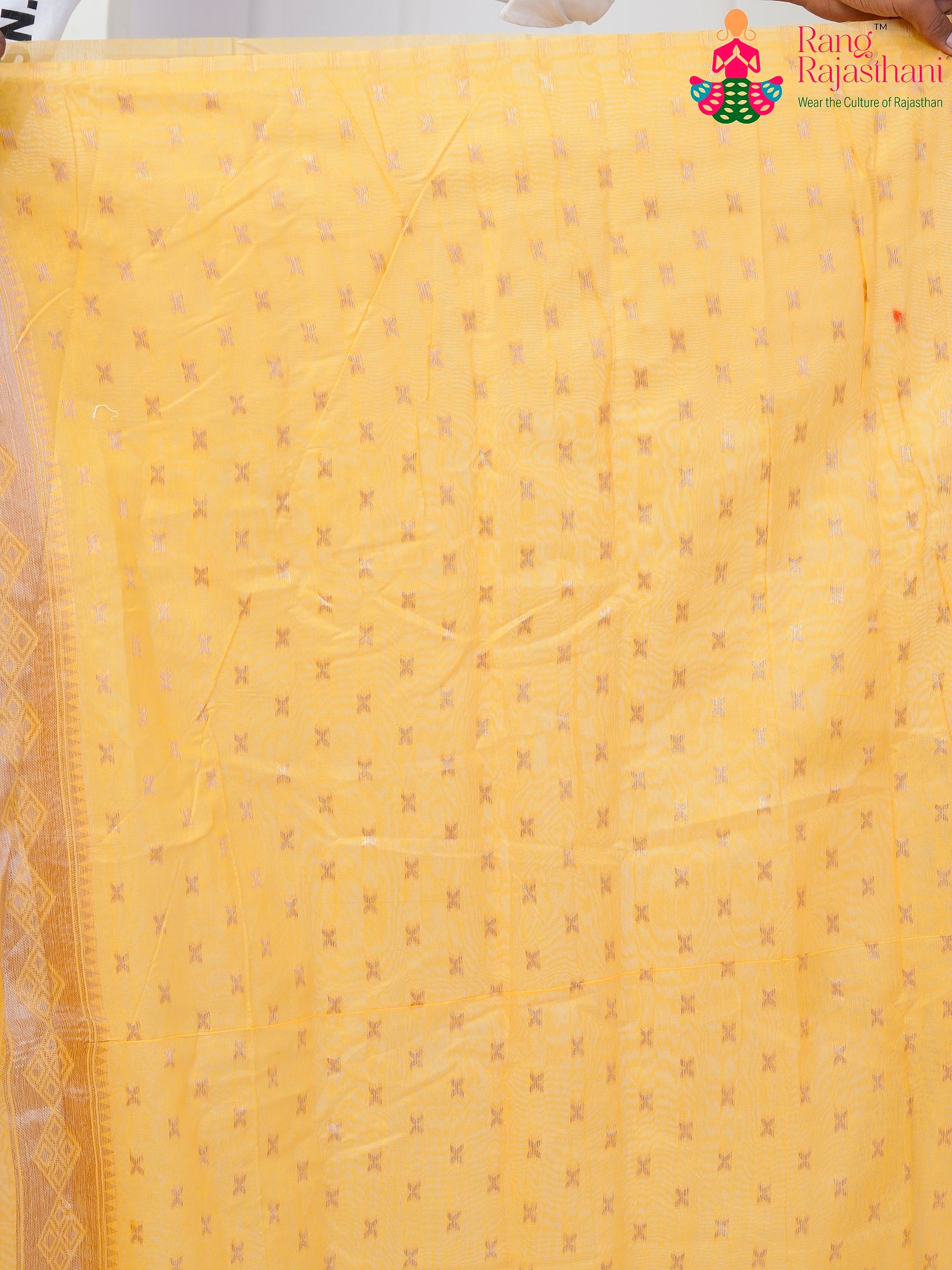 Yellow Cotton saree with Weaving pleats view
