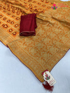 pallu detailing of yellow pure dola silk bandhani saree