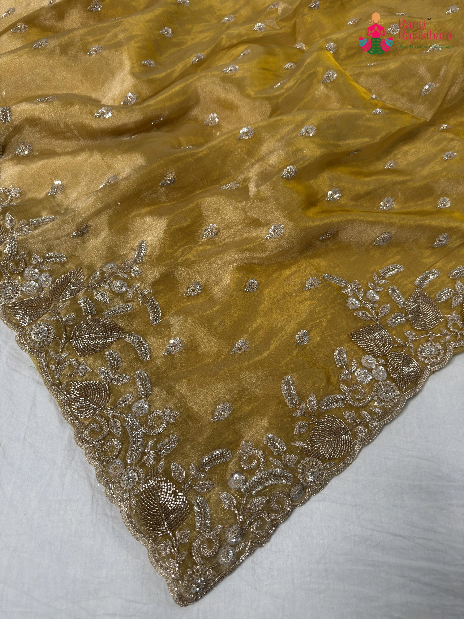 pallu detailing of yellow synthetic hand embellishment saree